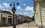 Duže od 70 godina postoji i Pelivan u centru Valjeva u pešačkoj zoni - ulici Knez Miloševoj