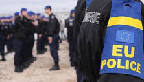 Srbi ranili dva policajca EULEX-a u Zvečanu