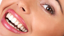 Pet načina da izbijelite zube kod kuće