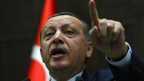 Erdogan: Otvaranjem ambasade u Jerusalimu izdali ste Tursku