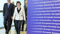 Ashton sa predsjednicom i premijerom Kosova
