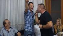 VIDEO: &#34;Oj, Pazaru novi Vukovaru, oj, Sjenice nova Srebreniceâ€¦&#34; 