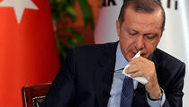 Turski premijer Erdogan odgodio posjetu Albaniji