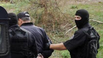 Orahovac: Policijska akcija hapšenja trgovaca emigranata