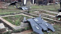 Oštećena pravoslavna groblja u Klokotu i Prizrenu