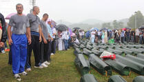 Potočari: Klanjana dženaza za 409 žrtava genocida u Srebrenici