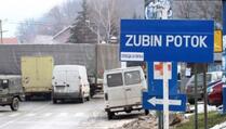 Zubin Potok: Ranjena tri policajca