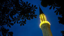 Večeras muslimani obilježavaju Lejletul-kadr, noć koja je vrijednija od hiljadu mjeseci