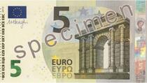 Nova novčanica od 5 eura se ne koristi na Kosovu