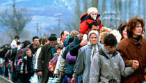 Albanski civili kao ljudski štit