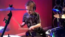 Šestogodišnji dječak bubnja bolje od mnogih profesionalaca!