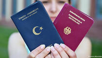 Dvojno državljanstvo u Njemačkoj i dalje problem