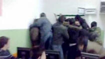 Učetvorostručeno nasilje učenika nad učenicima na Kosovu