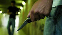 Prizren: Napad nožem u kladionici
