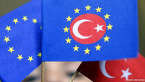 Čelnici EU-a proširit će listu sankcija Turskoj