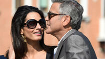 Clooneyja supruga zgrožena njegovim navikama u krevetu!