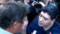 Maradona opalio šamar novinaru koji je namignuo njegovoj djevojci!?