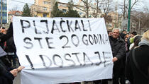 Građani će držati Sarajevo u blokadi sve dok Federalna vlada ne podnese ostavku 