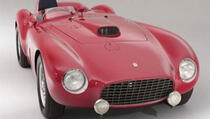 Rijetki model Ferrarija bi mogao biti prodan za rekordnih 12 miliona eura