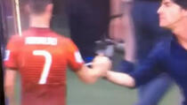 Joachim Low obrisao nos pa se rukovao sa Ronaldom