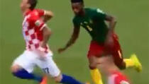 VIDEO: Songu tri utakmice suspenzije zbog udaranja Mandžukića