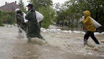 Albanija: Tri osobe izgubile život u poplavama
