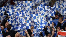 Navijači Chelseaja odgovorili na Mourinhove kritike