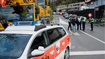 Švicarska: Klizište odnijelo zgradu, pronađena dva tijela
