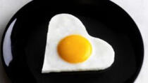Doručak za tren oka: 3 načina za spremanje jaja u mikrovalnoj