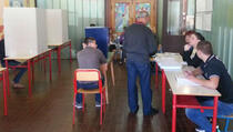 Građani BiH glasaju na opštim izborima
