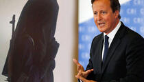 Glava Davida Camerona završiće na kolcu!