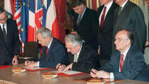 20 godina od potpisivanja Dejtonskog sporazuma u Parizu (VIDEO)