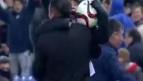  Diego Simeone i njegov sin proslavljali golove Atletico Madrida