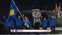 Majlinda Kelmendi nosila zastavu Kosova na svečanom otvaranju EI