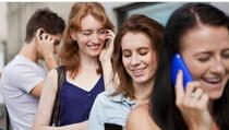 50 posto mladih osjeća “ovisnost” o mobilnim uređajima