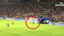 VIDEO Ljutiti Ronaldinho otišao sa stadiona dok je utakmica još trajala