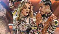 TOKOM NASTUPA: Jennifer Lopez se kostim pocijepao na nezgodnom mjestu!