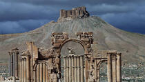 ISIL uništio Trijumfalnu kapiju u Palmiri