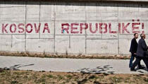 30 posto Kosovara živi u siromaštvu, političari milioneri