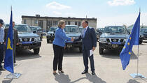 EULEX poklonio Policiji Kosova 37 vozila