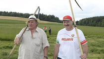 Depardieu: Živjeću u Belorusiji kod simpatičnog Lukašenka
