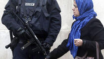 Islamofobija jača u Francuskoj, Macronova 