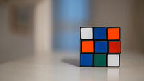 VIDEO: Ovako izgleda slaganje Rubikove kocke za 1 sekundu