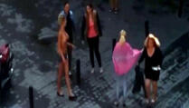 Pogledajte tuču prostitutki na ulicama Madrida (VIDEO)