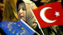 EK predložio ukidanje viza građanima Turske