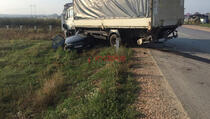 Teška saobraćajna nesreća na putu Priština - Uroševac: Četiri osobe izgubile život (FOTO)