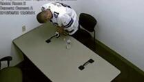 Filmski bijeg iz zatvora: Prerezao lisice i iskočio kroz prozor (VIDEO)