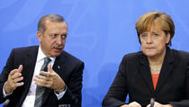 Evo kako je predsjednik Erdogan upozorio Merkel da ne koristi izraz "Islamski terorizam" /VIDEO/