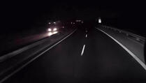 Vozio autocestom usred noći i naletio na stravičan prizor (VIDEO)