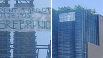 Aferim! Na zgradi u Meksiku okačen transparent: Ne zaboravite Srebrenicu